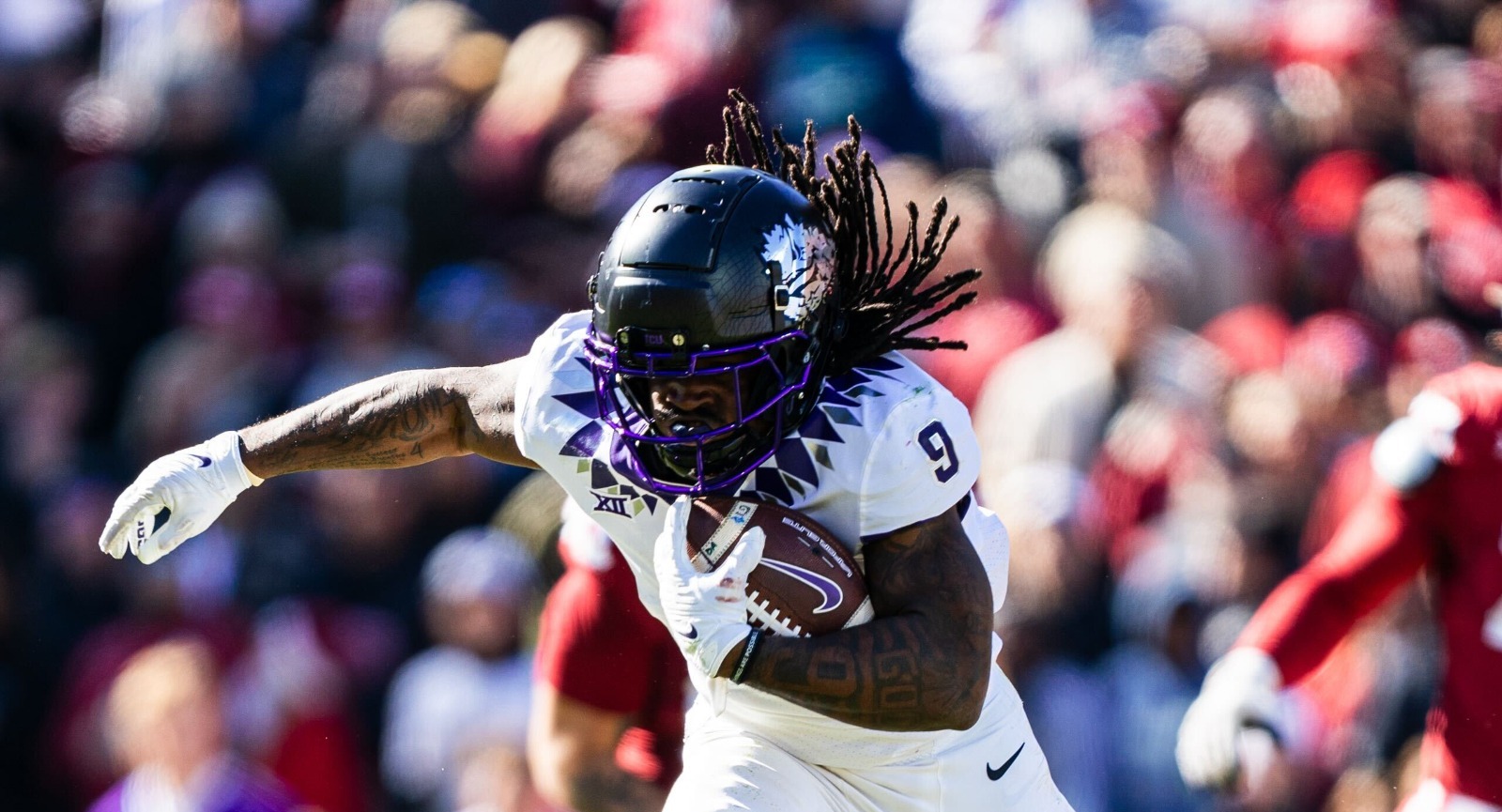 Lions Sign Former Tcu Horned Frog Emani Bailey