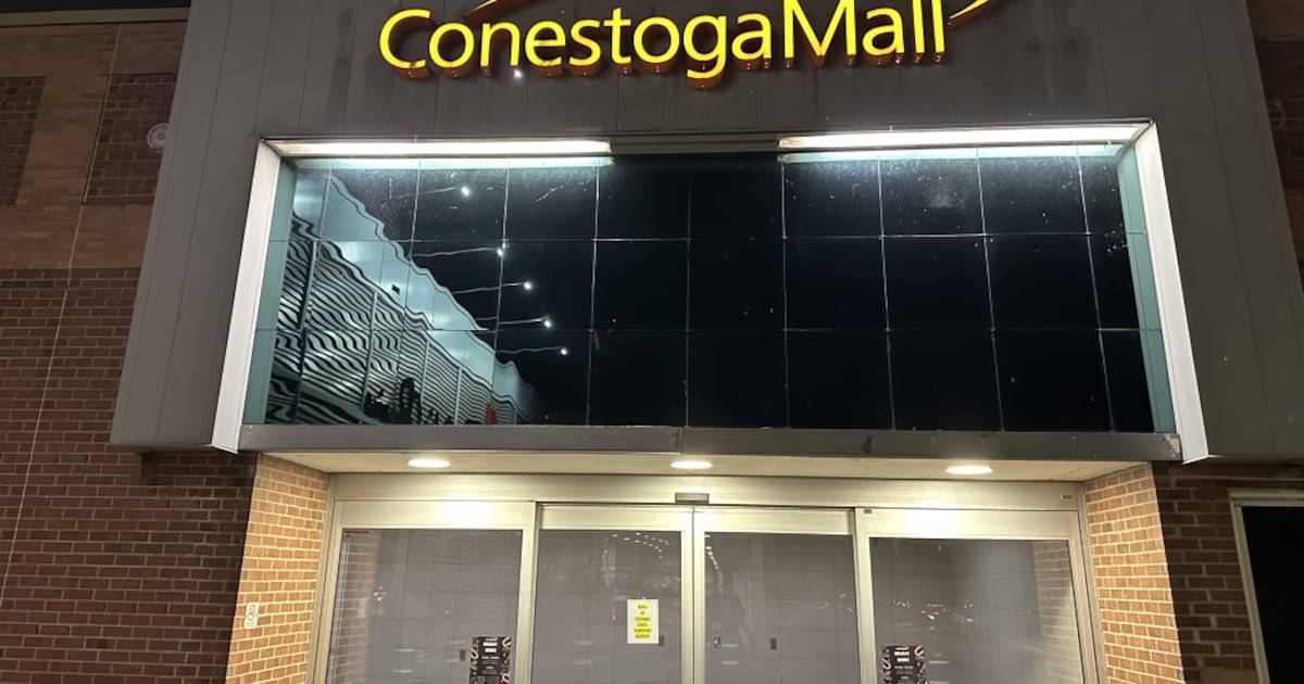 Police respond to jewelry store robbery at Conestoga Mall - CTV News