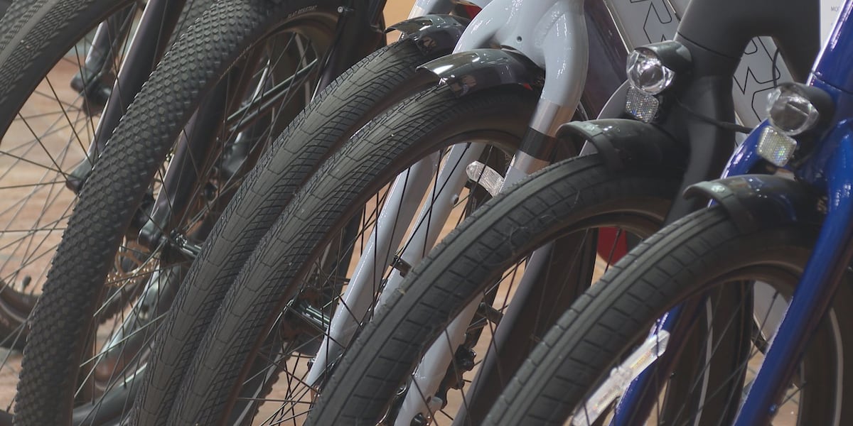 Cycling safety tips for Wisconsin riders and drivers