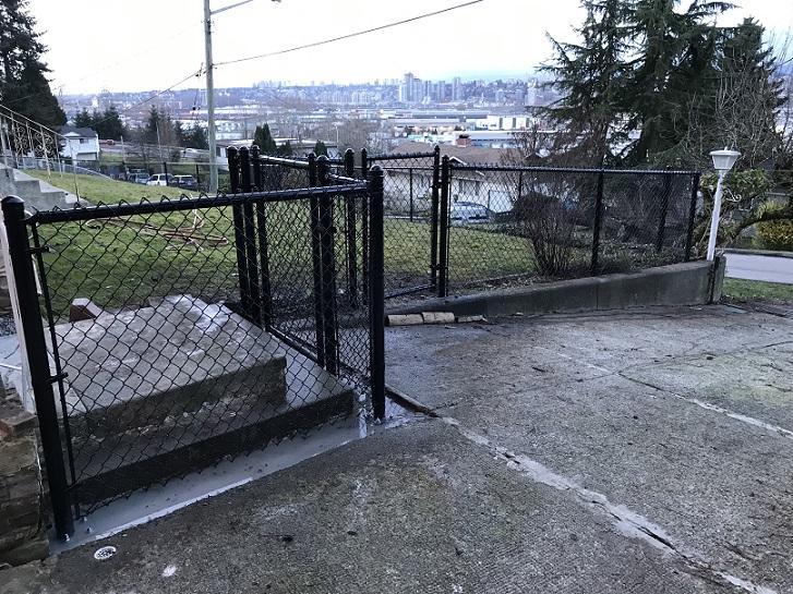 7 Best Chain Link Fence Companies in Surrey, BC