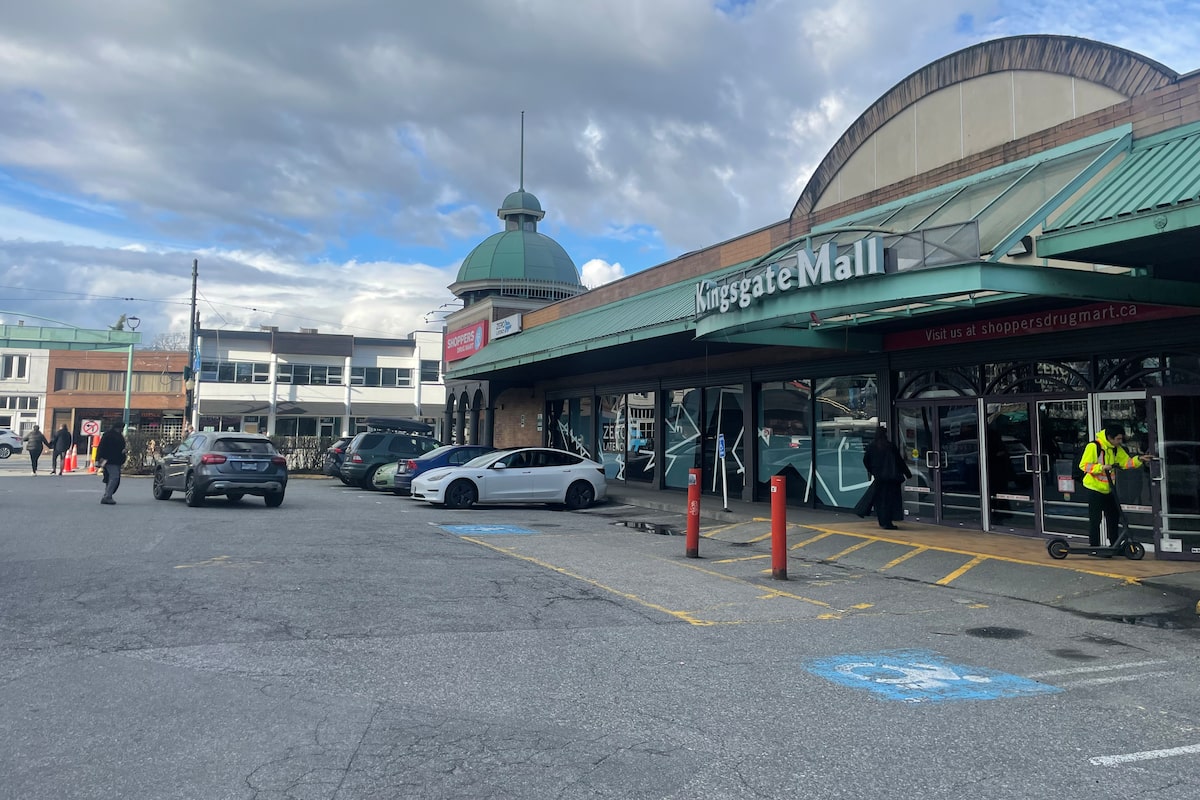 Legal battle keeps Vancouver’s Kingsgate Mall site tied to 1970s as Broadway redevelops