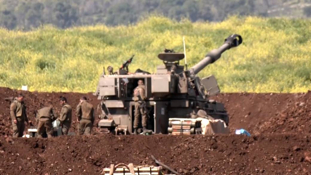Click to play video: 'Lebanon ‘trapped in a war that it did not choose’ as fighting intensifies between Israel and Hezbollah'