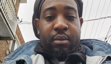 Montreal man allegedly detained hours by police, son in foster care