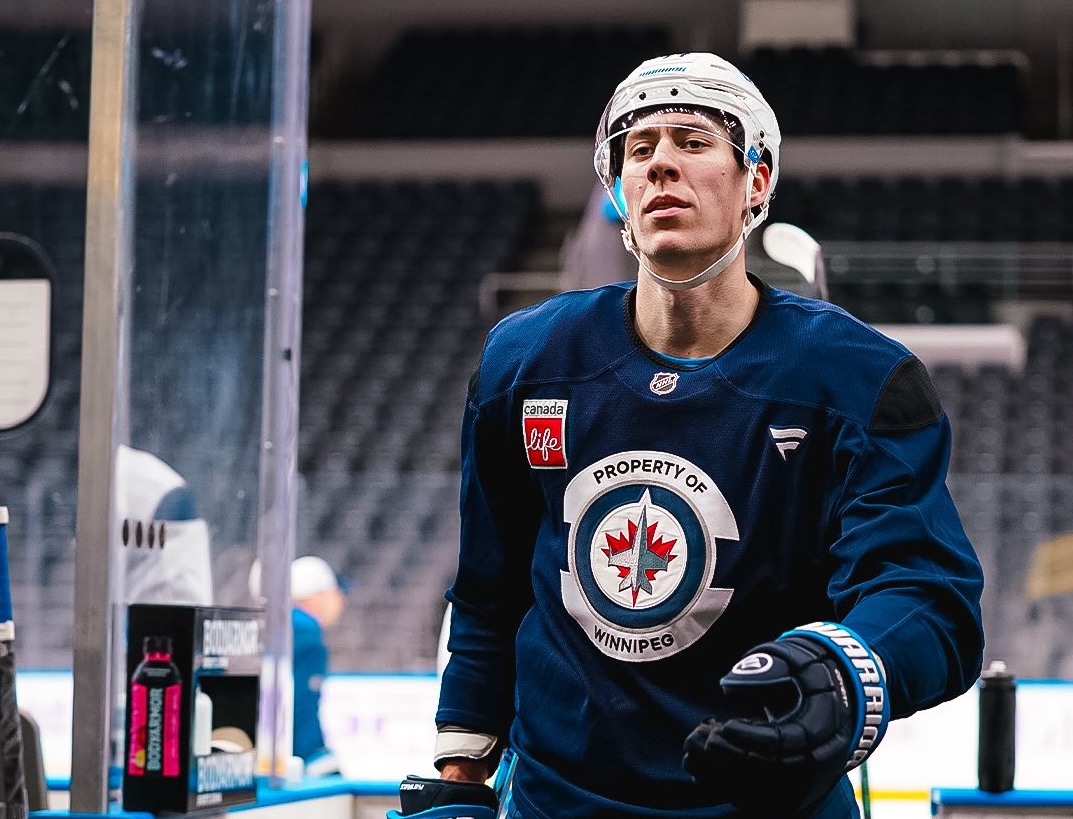 Winnipeg Jets trade Schenn, Stanley to Buffalo in multi-player deal - SteinbachOnline.com