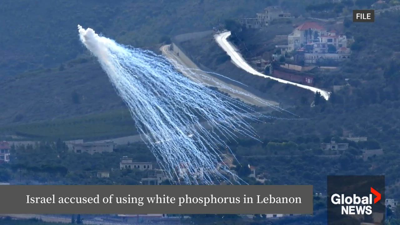 Click to play video: 'Israel accused of using white phosphorus in Lebanon'