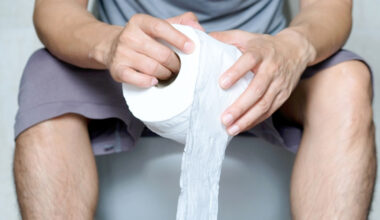 Your Poop Schedule Says a Lot About Your Overall Health, Study Reveals : ScienceAlert