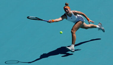 Muchova drops just two games to Eala to make first Miami quarterfinal - WTA Tennis