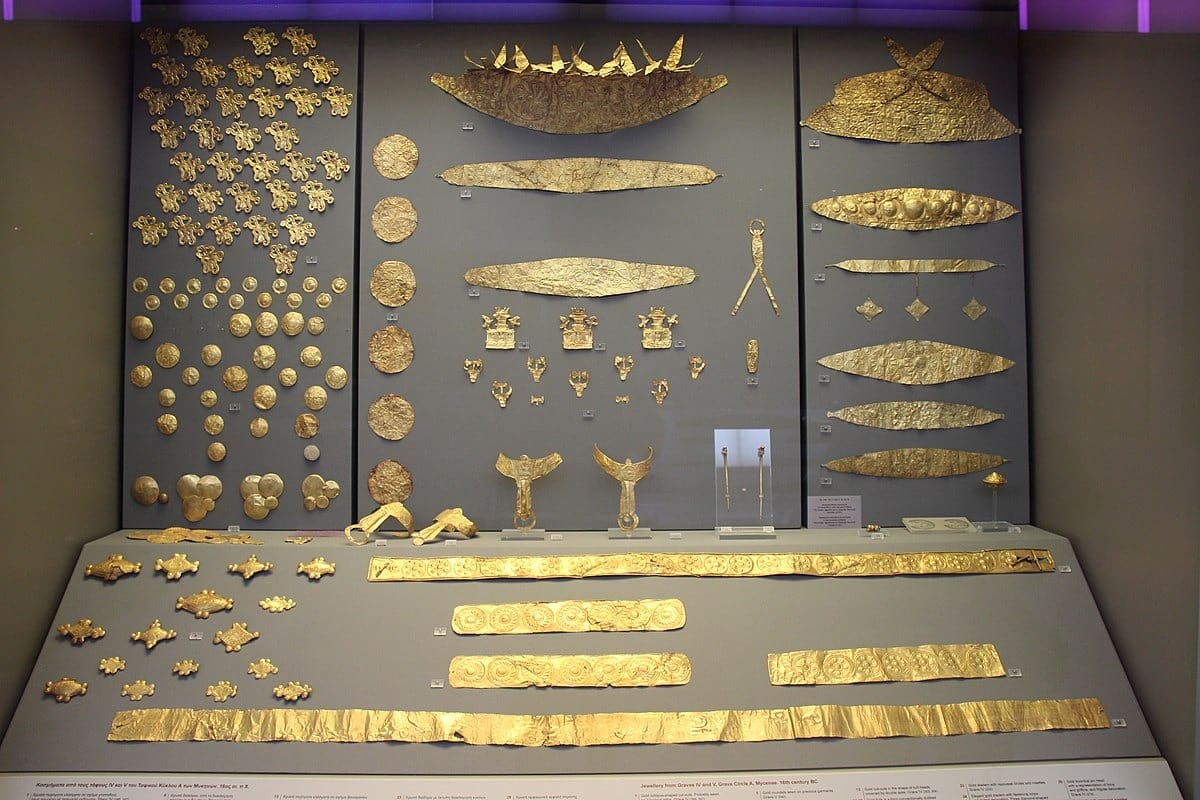 Mycenaean gold ornaments