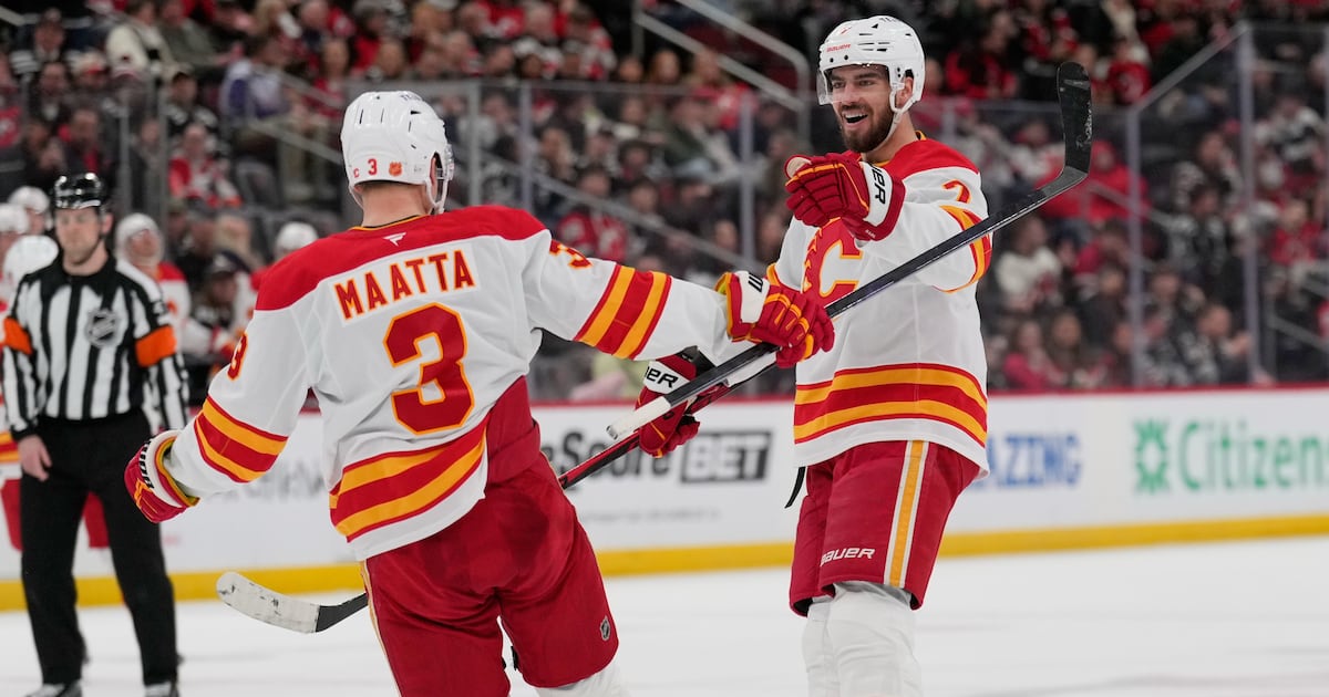 Maatta finding his game, confidence since joining Flames