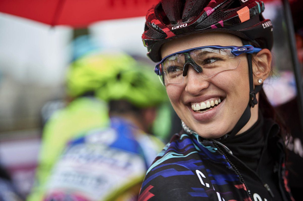 Canyon-SRAM updates on Kasia Niewiadoma-Phinney's status after Milan-San Remo crash