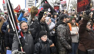 Gun control group criticizes Ottawa over firearm buyback