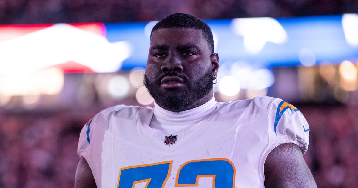 Los Angeles Chargers release Mekhi Becton, Will Dissly ahead of new league year
