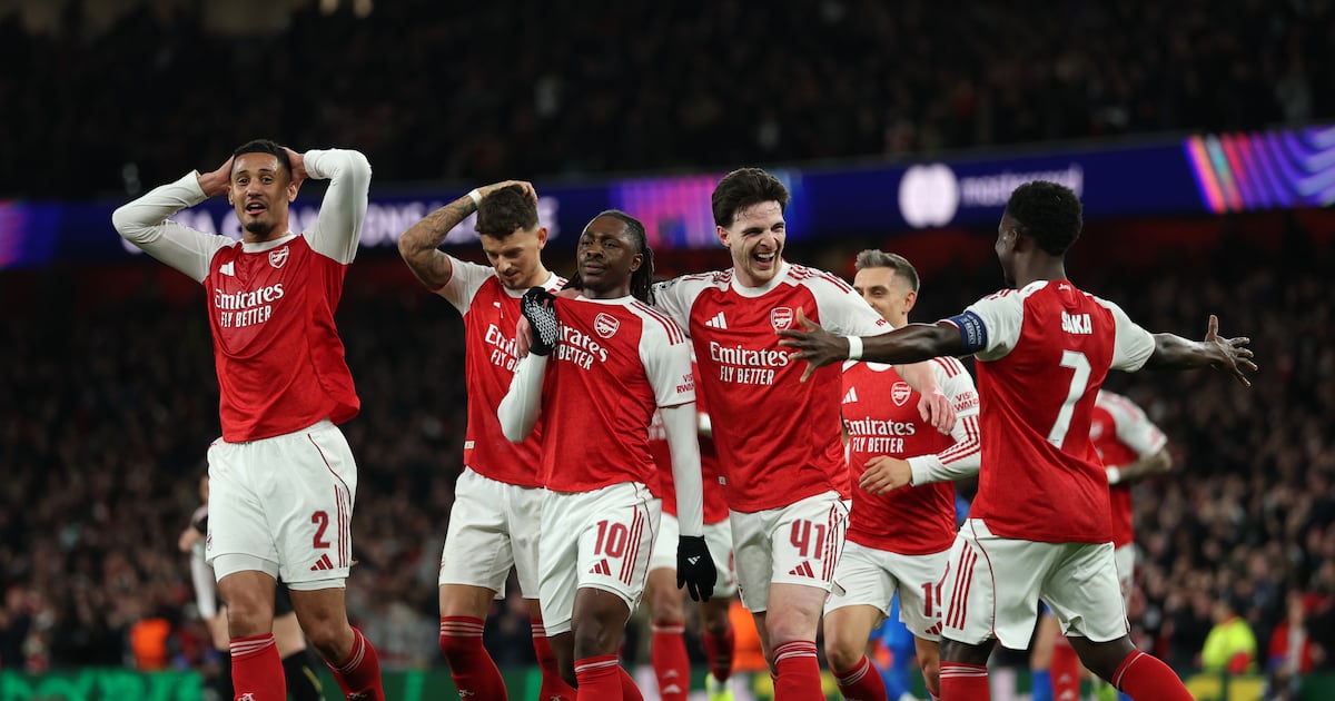 Eze stunner seals Arsenal spot in Champions League quarters