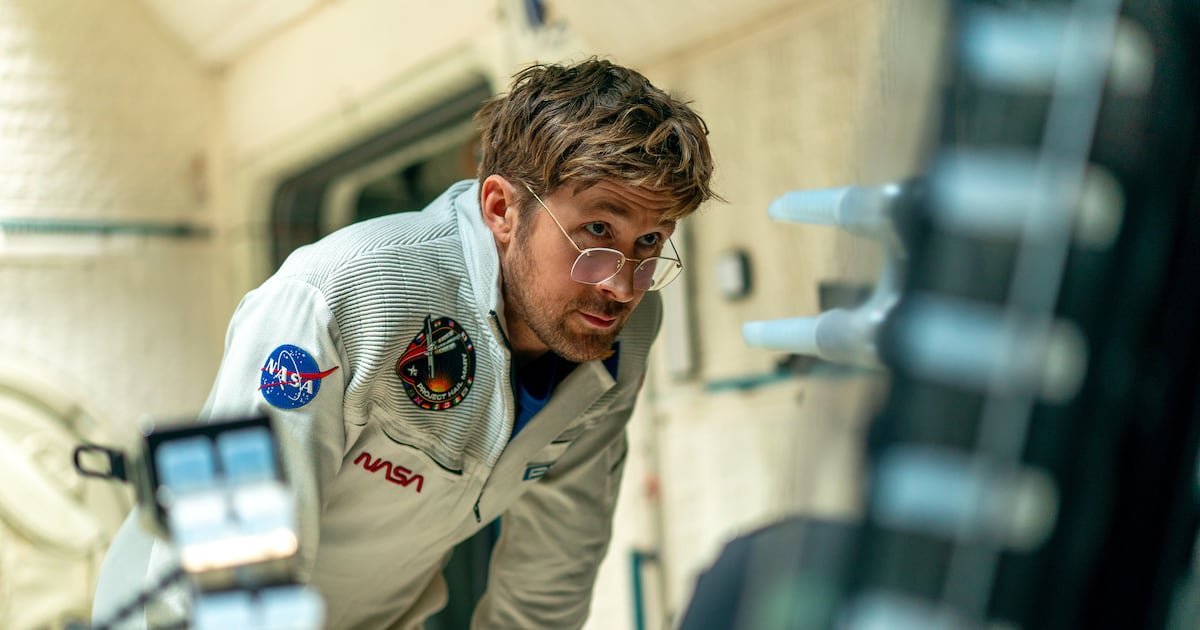 Richard Crouse: Ryan Gosling gets lost, found in space with ‘Project Hail Mary’ - CTV News