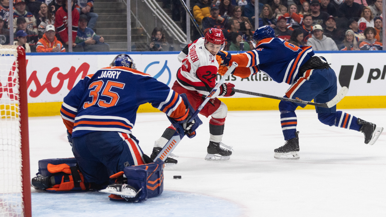 Oilers fall to Hurricanes for sixth loss in eight games