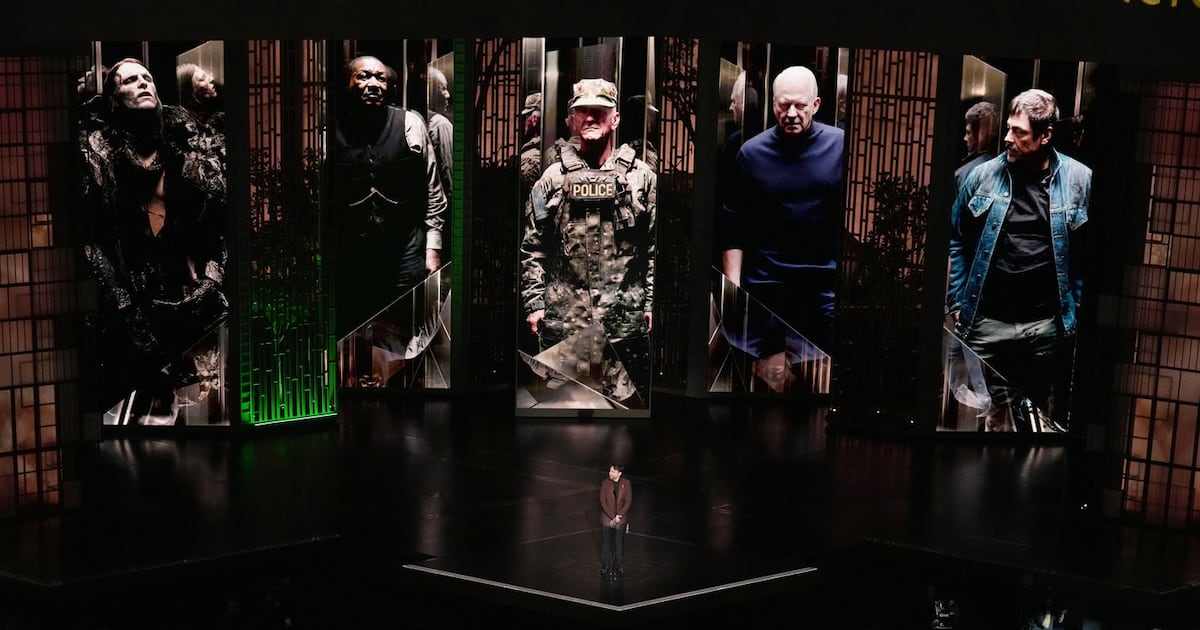 Sean Penn wins but doesn't show up