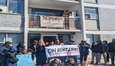 Parkdale teachers voice support for tenant rent strike ahead of rally this week