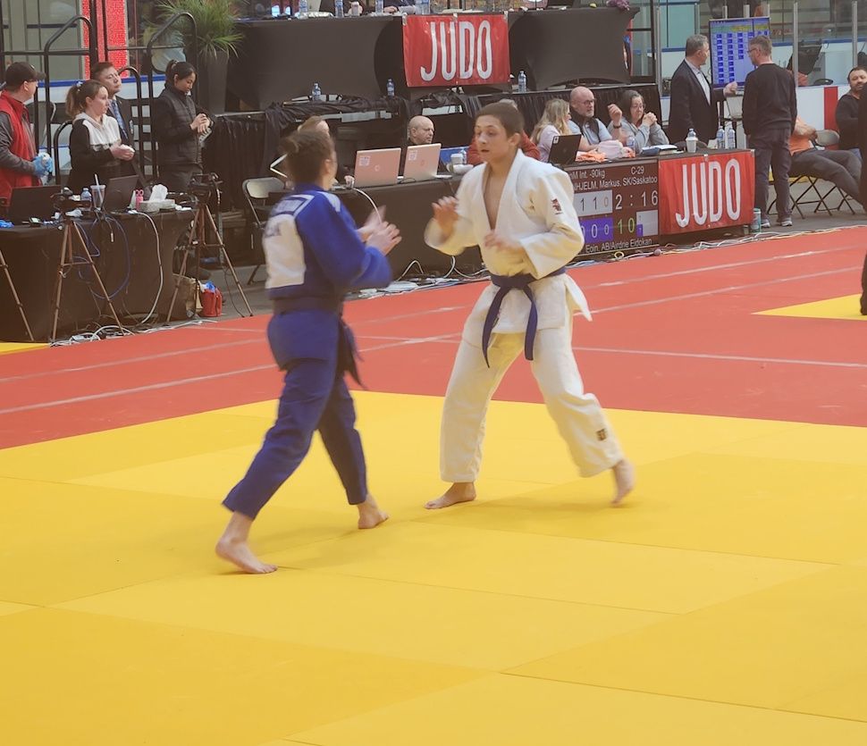 Emmett Lee-Neuman (Blue) and Julian Southworth (Blue) Vanguard (Spruce Grove Alberta)