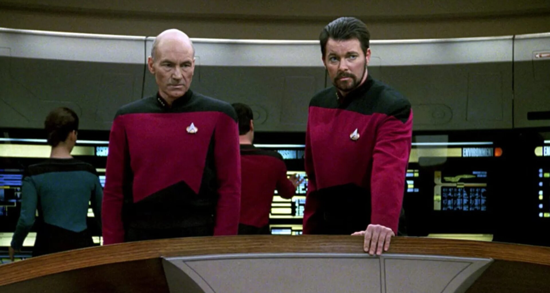 Star Trek Legend Teases Return of Legendary TNG Captain