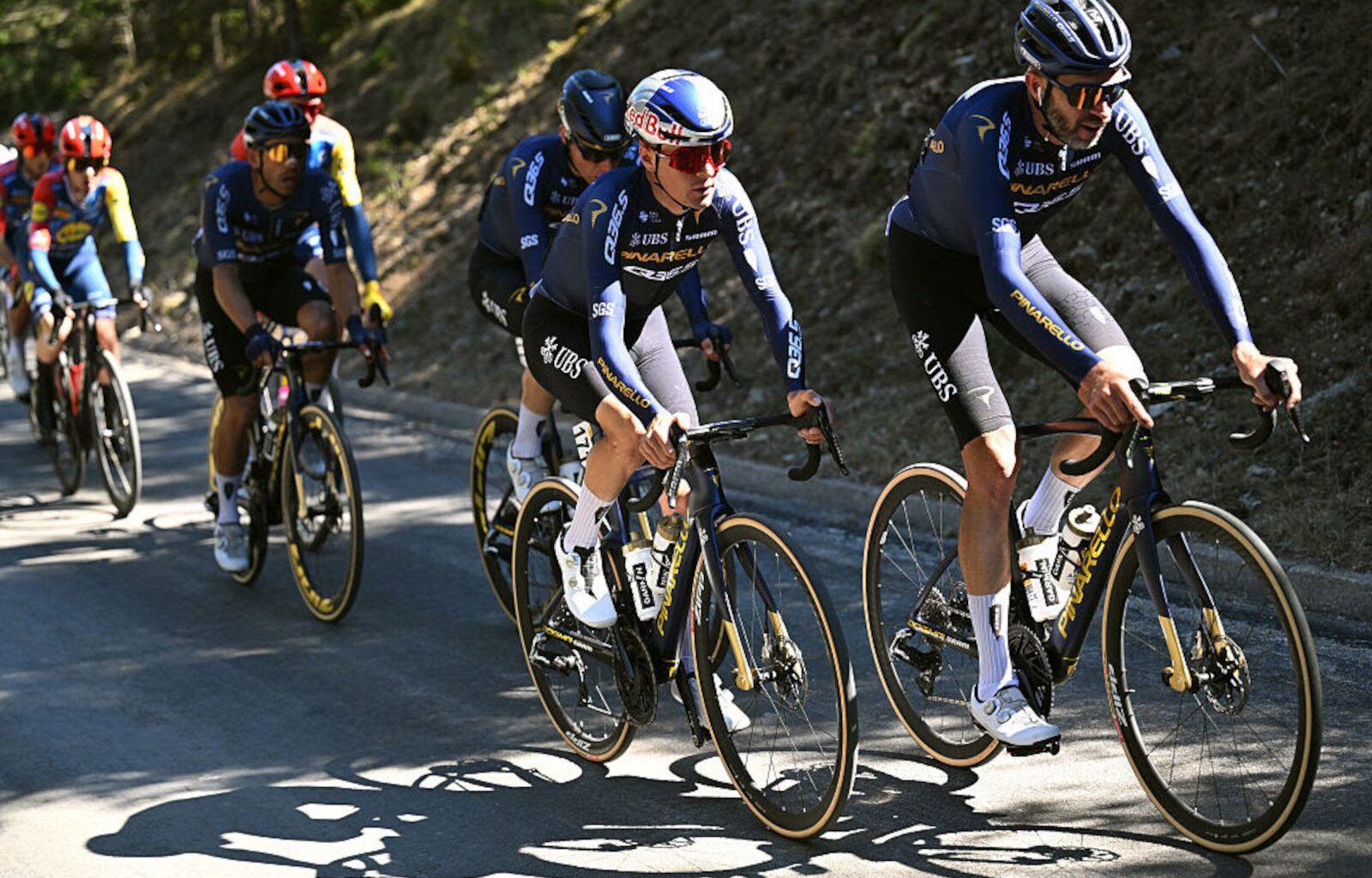 Pidcock on crazy crash: I’m very lucky that I am okay'