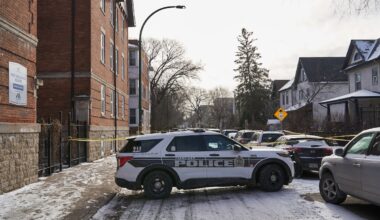 Winnipeg man found guilty of killing five, fights court sheriffs after verdict