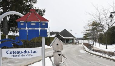 Hometown mourns Quebec pilot Antoine Forest