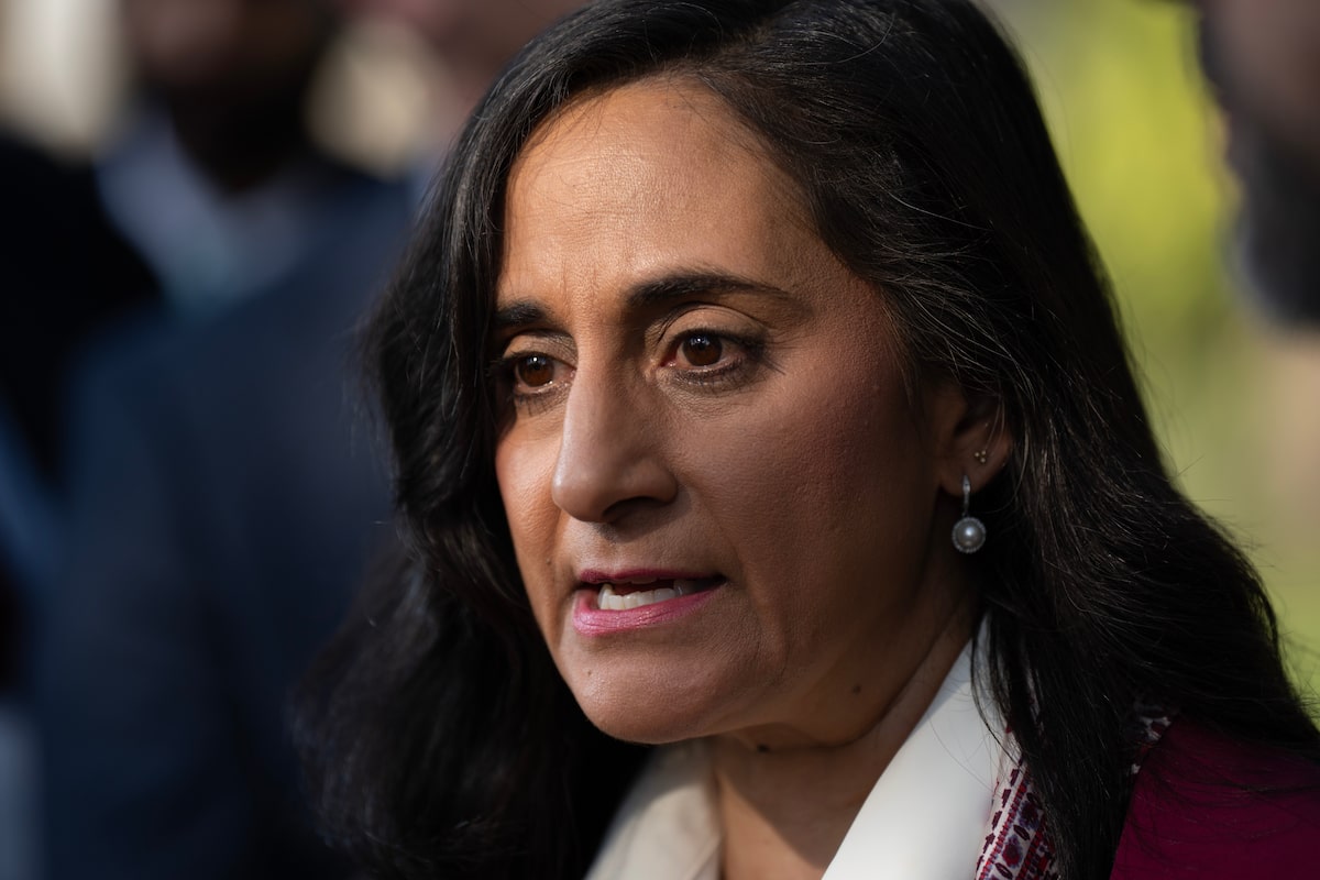 Ottawa boosting support, but warns Canadians in Middle East to prepare contingency plans