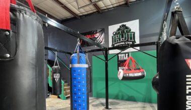 Non-profit boxing gym hosts open house in Derby
