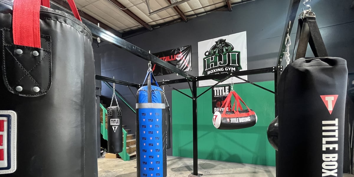 Non-profit boxing gym hosts open house in Derby