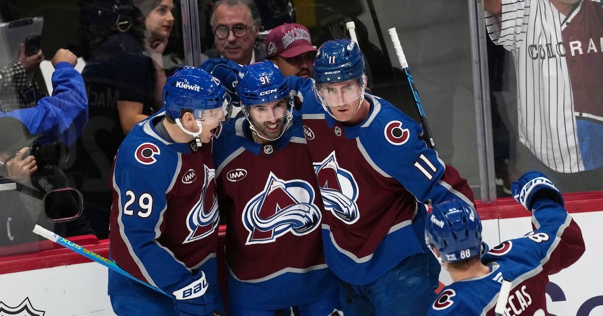 Nazem Kadri torches former team as Colorado Avalanche steamroll Calgary Flames