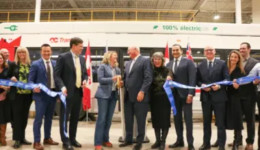 New Flyer opens Customer Acceptance and Delivery facility in Winnipeg, restoring full Canadian bus manufacturing