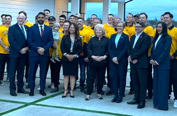 Surrey Mayor Locke all fired up to run again, introduces two new Surrey Connect council candidates