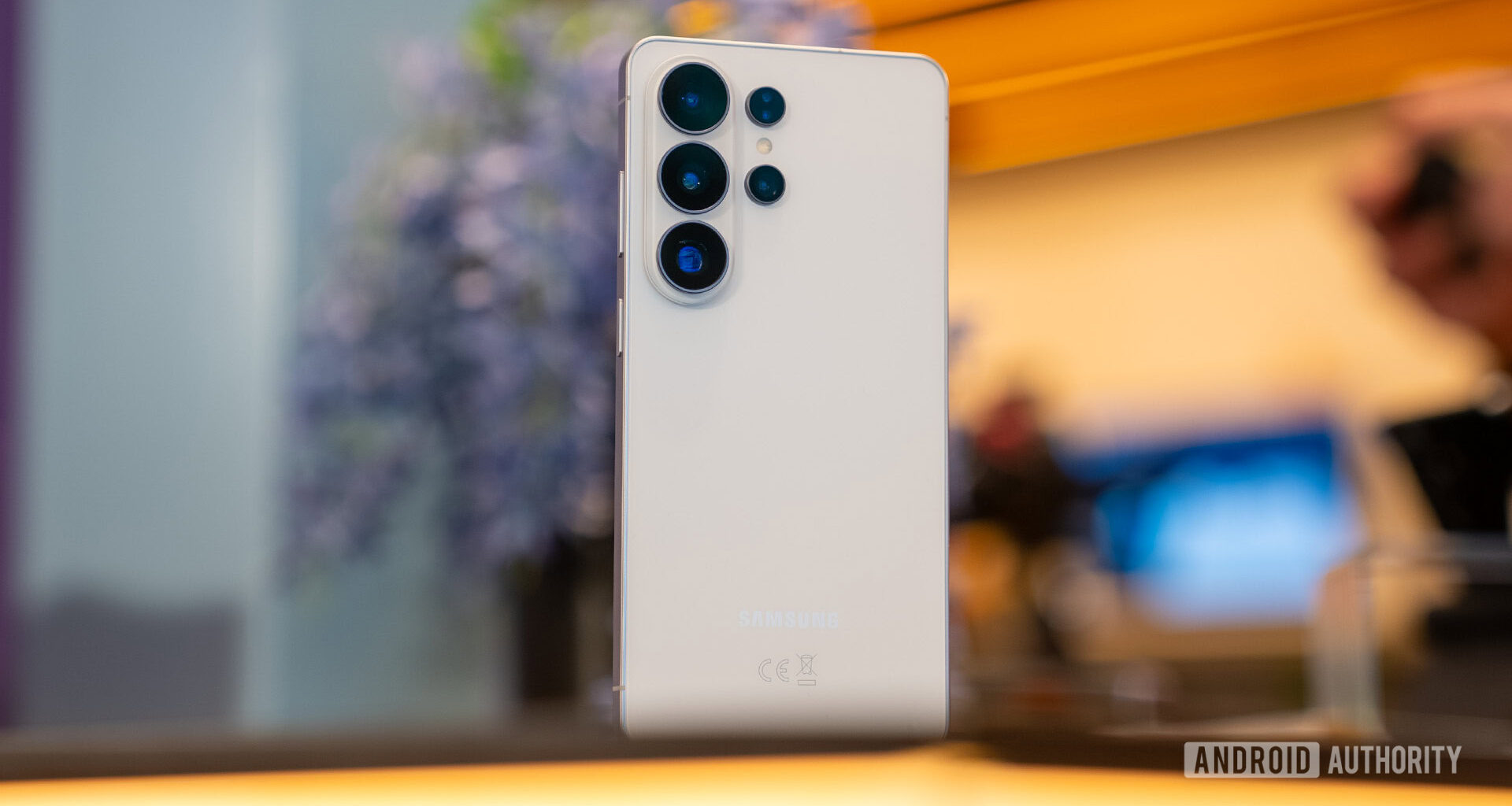 Samsung Galaxy S26 Ultra white stood up side angle