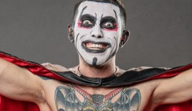 Danhausen revealed as the man in the mystery crate at WWE Elimination Chamber 2026