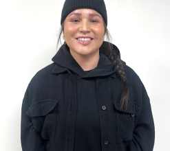 Trailblazing hockey player makes appearance at Little NHL tournament – Anishinabek News