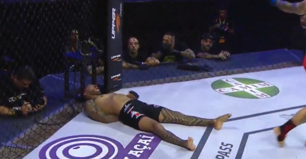 Video! Fighter’s Arm Violently Bends Behind Back After Epic One-Punch KO