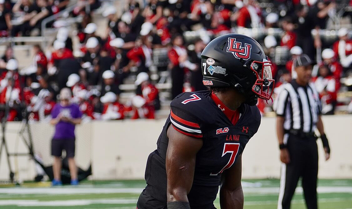 Double Blue Sign WR Sevonne Rhea