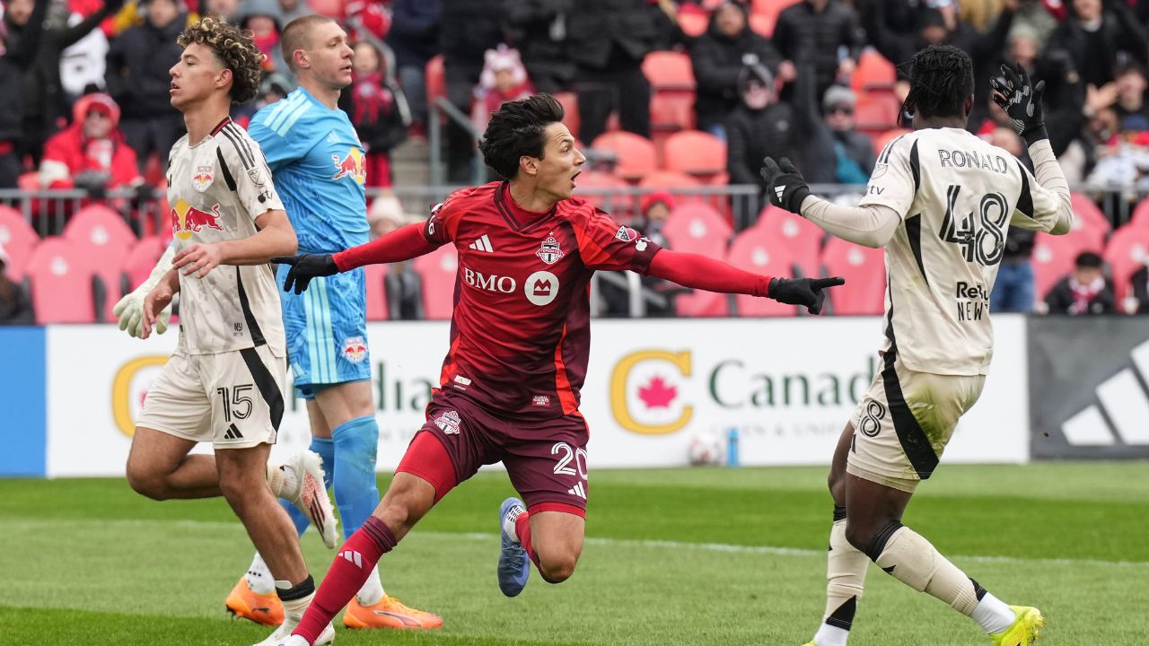 Crushing last-minute goal costs TFC win in home-opening draw with Red Bulls