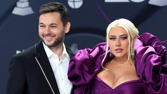 Christina Aguilera's Daughter Summer, 11, Makes Rare Cameo in Family Video - E! News