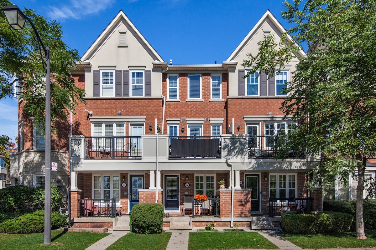 Scarborough townhouse sells again at a higher price after first deal collapses