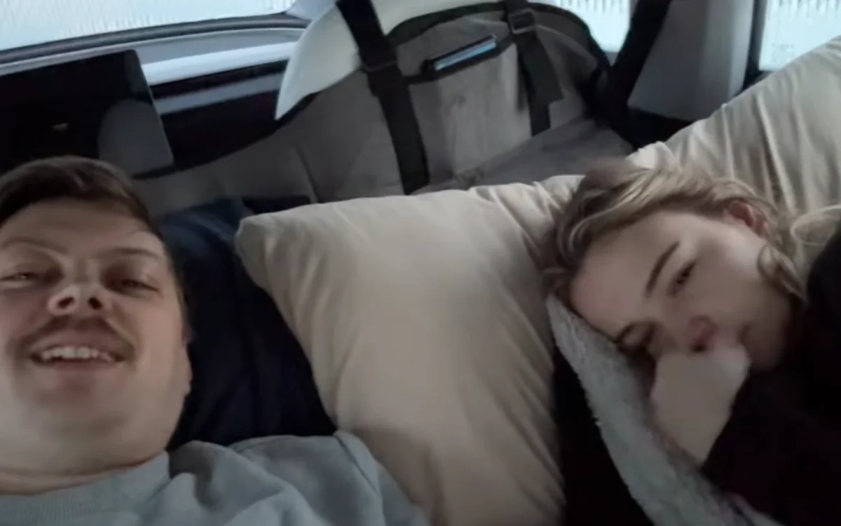 Canada man attempts to sleep in his Tesla Model 3 with his wife at -26°F to see what it’s like and is left surprised