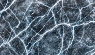 thin ice warning in mississauga.