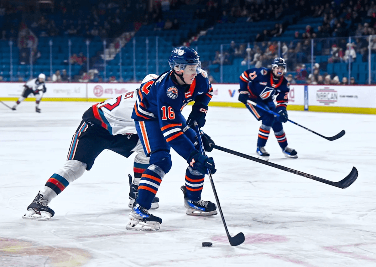 Oilers prospect Tommy Lafrenière set to join Western Michigan for 2026-27 season