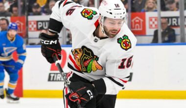 Oilers acquire Dickinson, Dach from Blackhawks for Mangiapane, pick