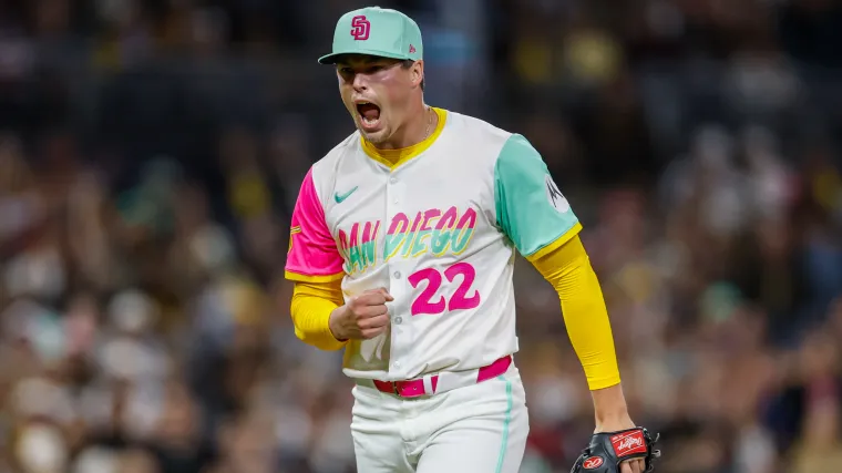 MLB closer depth chart is a good reminder for Braves, Padres and Robert Suarez, Mason Miller image