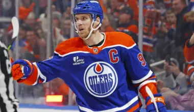 The Connor McDavid reason the Oilers have to make a big trade by Friday's NHL deadline image