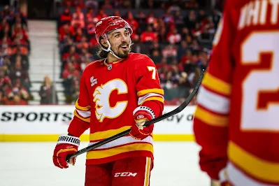 Calgary Flames forward Ryan Lomberg