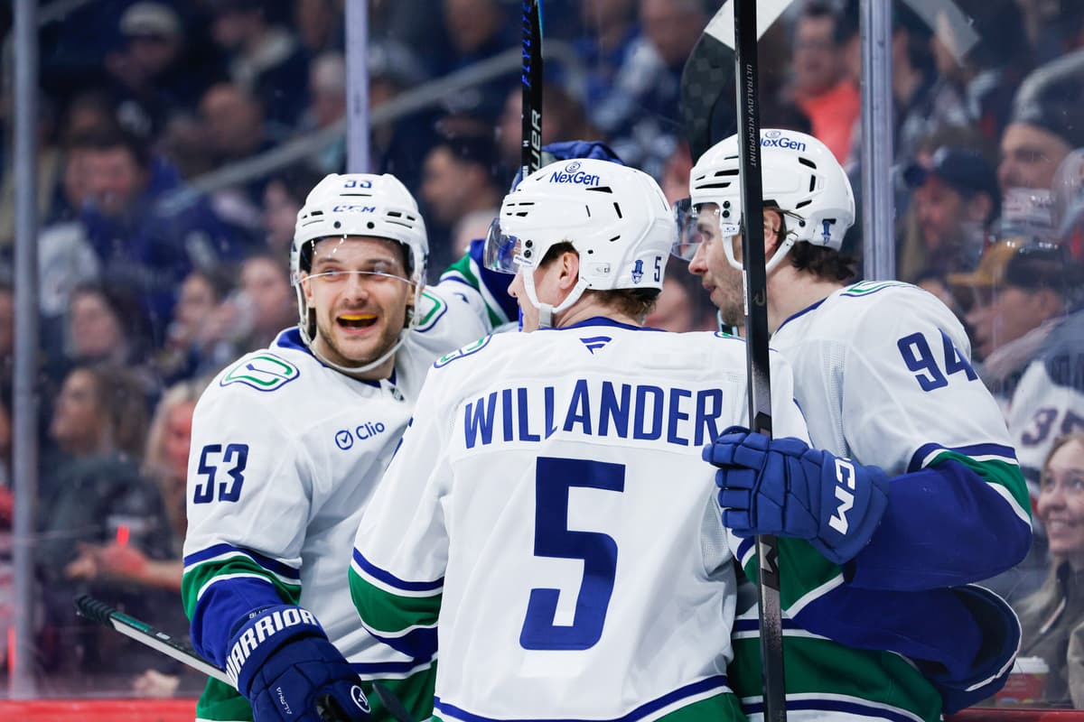 Teddy Blueger leads Canucks in CF% and xGF% in overtime loss to Jets