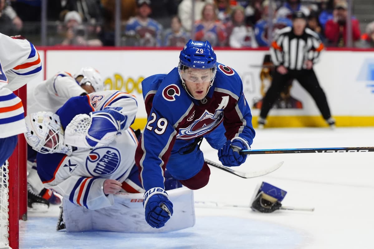 Avalanche’s MacKinnon ejected for goalie interference on Oilers’ Connor Ingram
