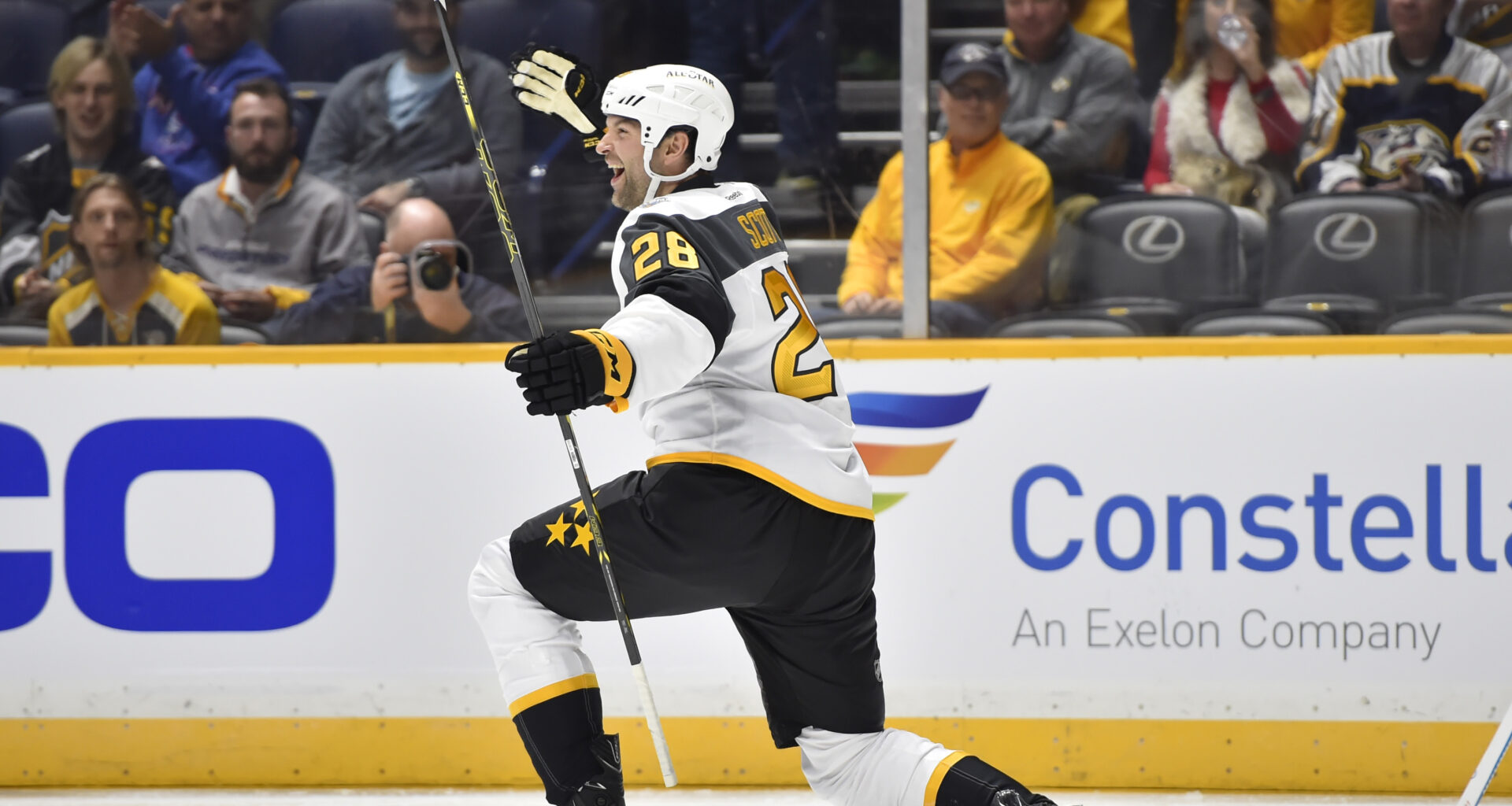 Remember When … John Scott accidentally became a fan favourite